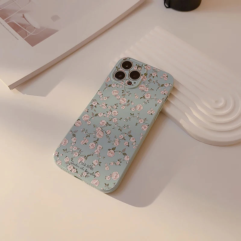 Retro Shattered Flowers Phone Case